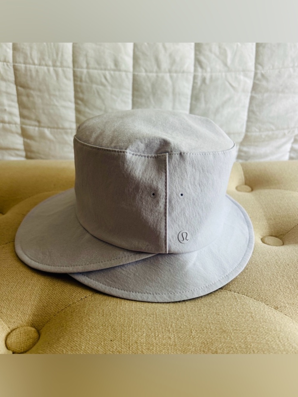 Lululemon Women’s Wide-Brim Bucket Size S/M Lavender LW9ETCS